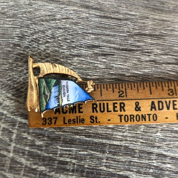 Vtg Niagara Falls Souvenir Brooch - Picture 9 of 10
